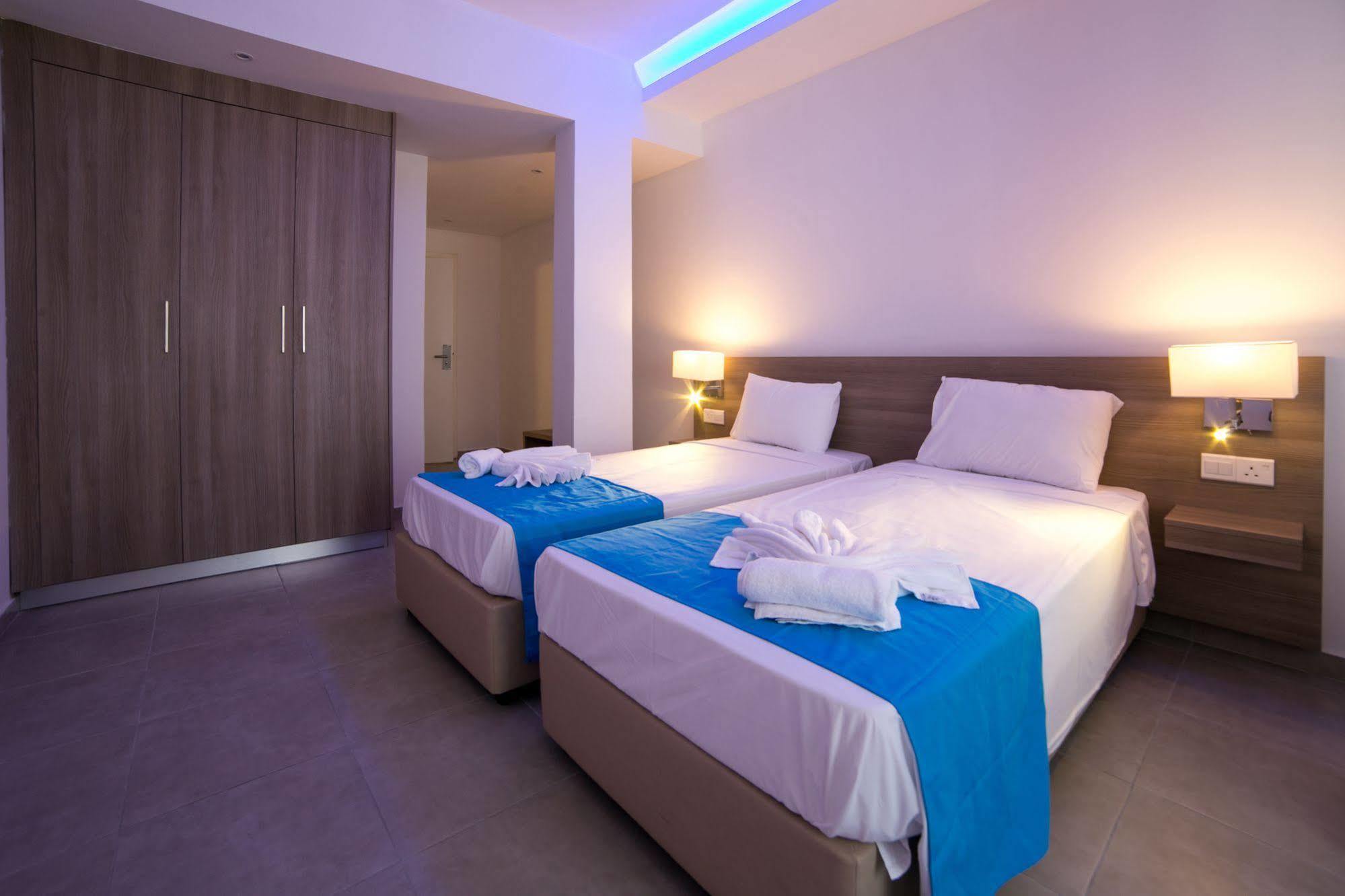 Flora Maria 3* Agia Napa